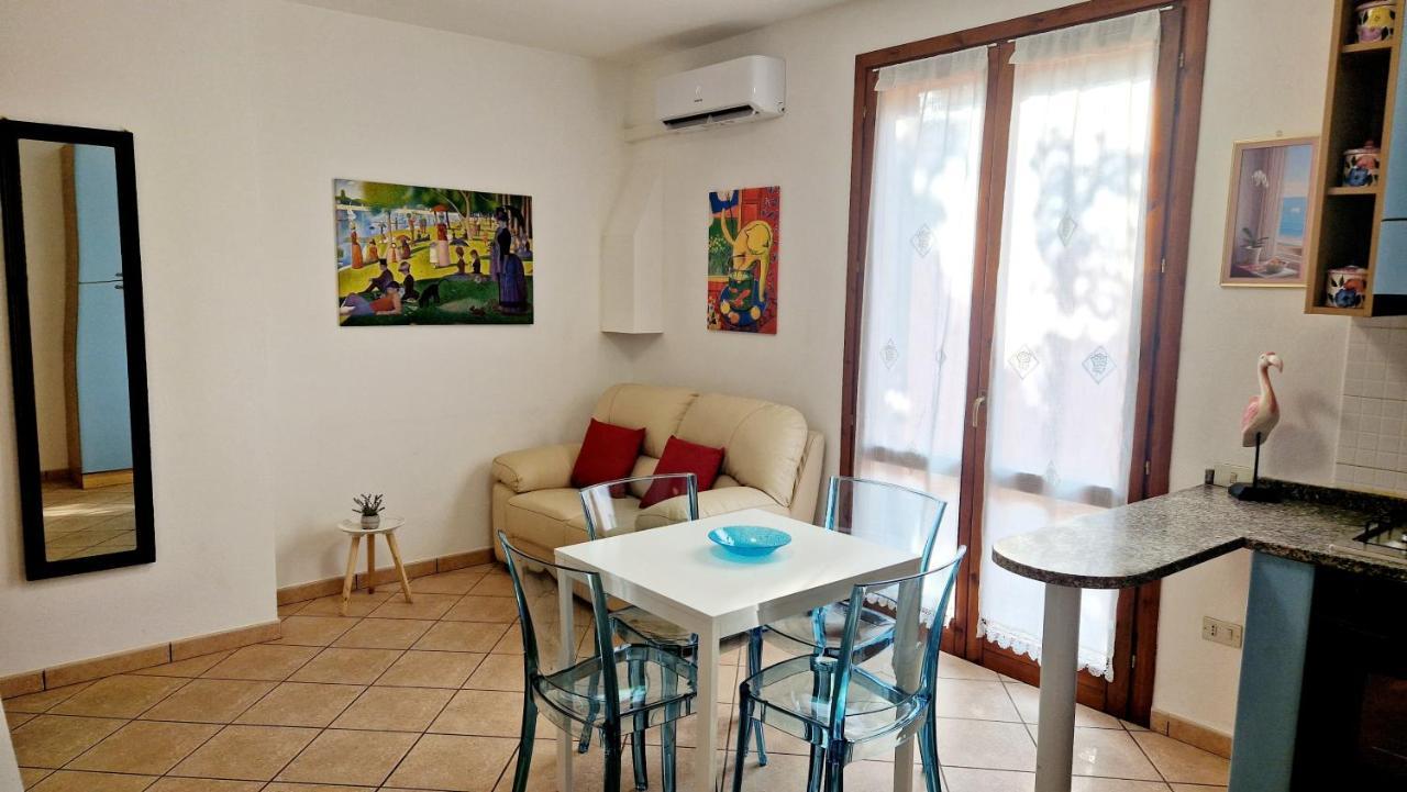 Dimora Rena Dorada - Apartment In Pula, Sardinia, Italy 外观 照片